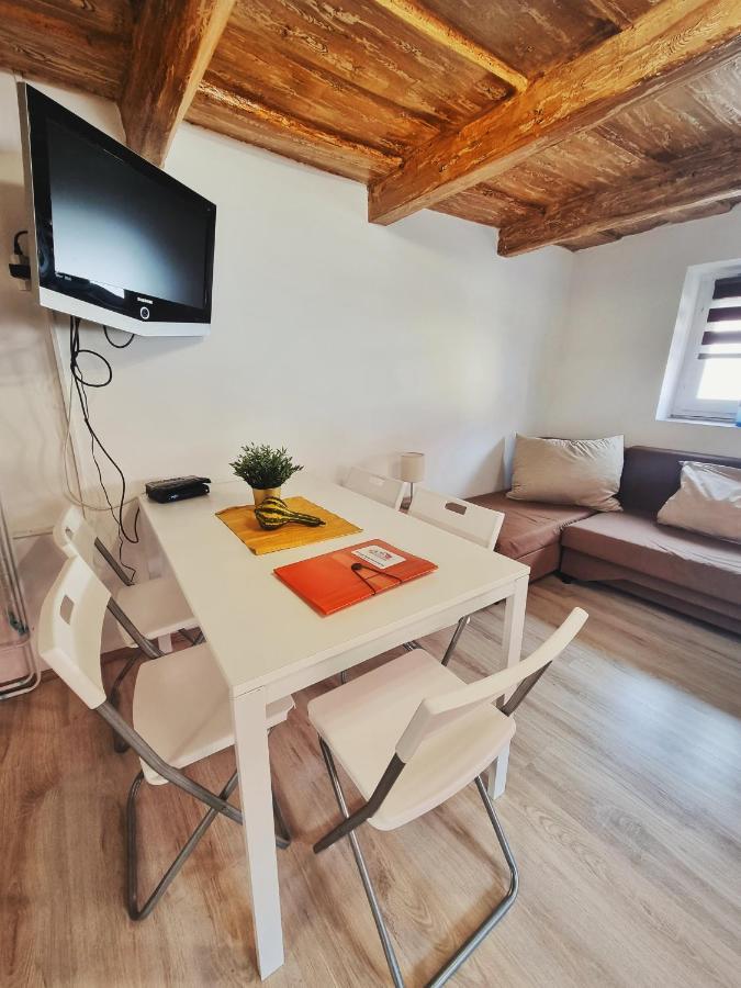 شقة Gyöngyös  في Gyongy Apartmanhazak المظهر الخارجي الصورة
