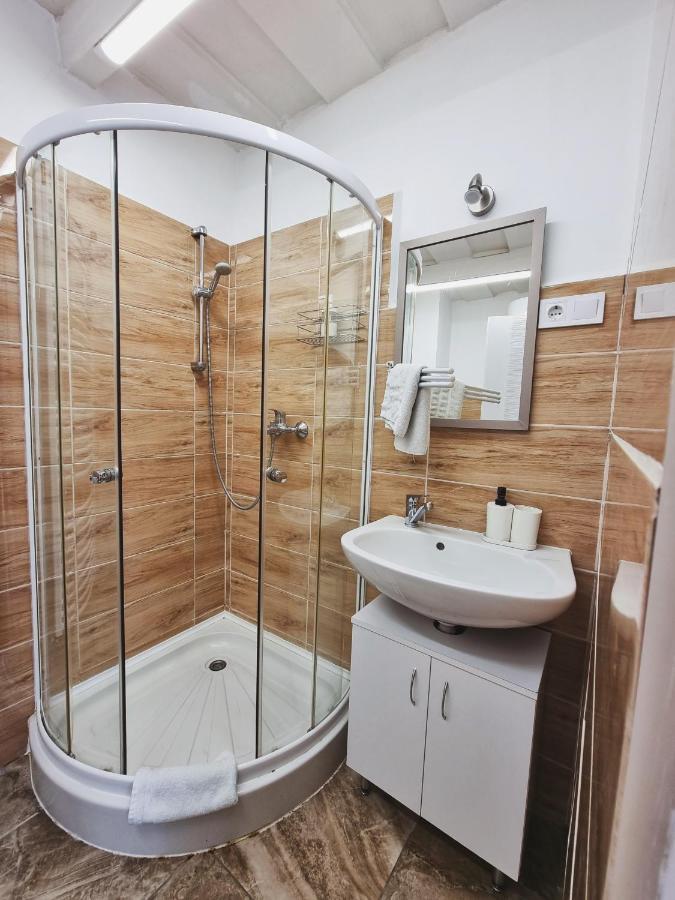 شقة Gyöngyös  في Gyongy Apartmanhazak المظهر الخارجي الصورة