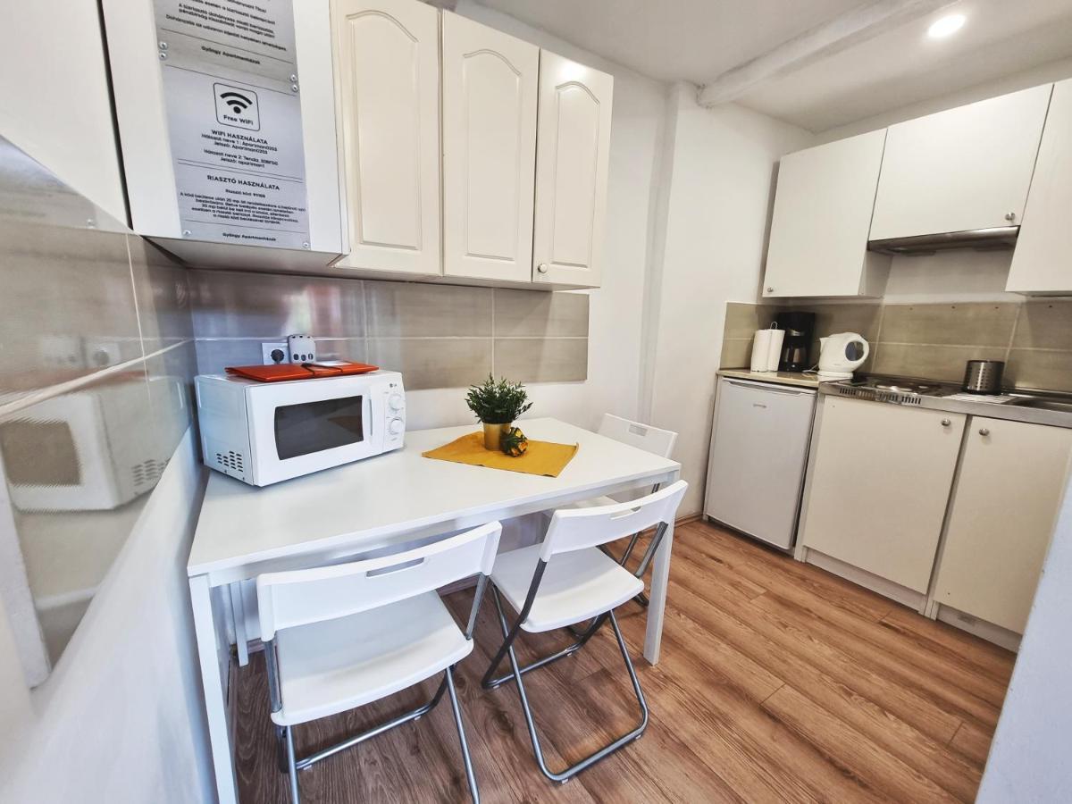 شقة Gyöngyös  في Gyongy Apartmanhazak المظهر الخارجي الصورة