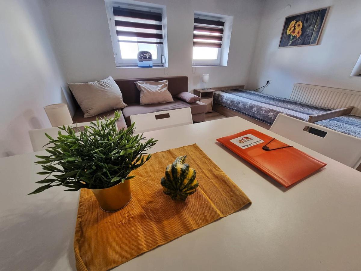 شقة Gyöngyös  في Gyongy Apartmanhazak المظهر الخارجي الصورة